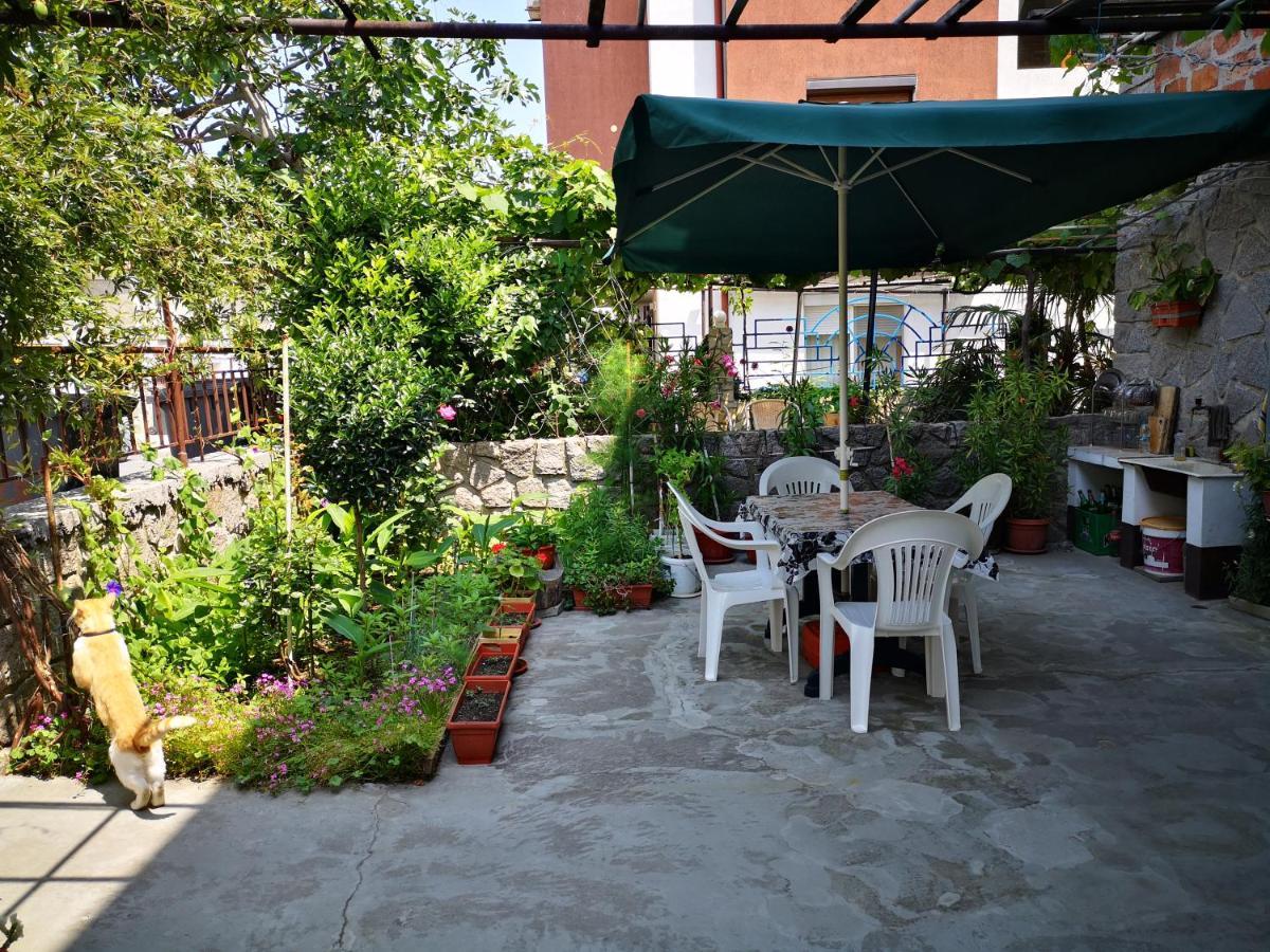 Zoya Apartment โซโซโปล ภายนอก รูปภาพ